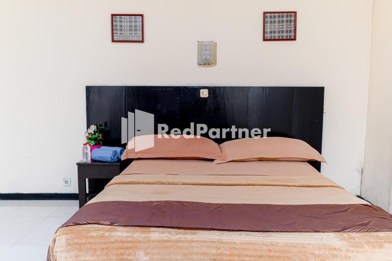 Cherry Pink Hotel Medan Mitra Reddoorz المظهر الخارجي الصورة