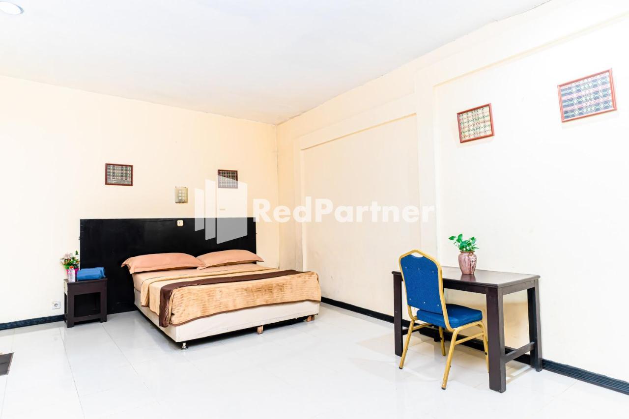 Cherry Pink Hotel Medan Mitra Reddoorz المظهر الخارجي الصورة