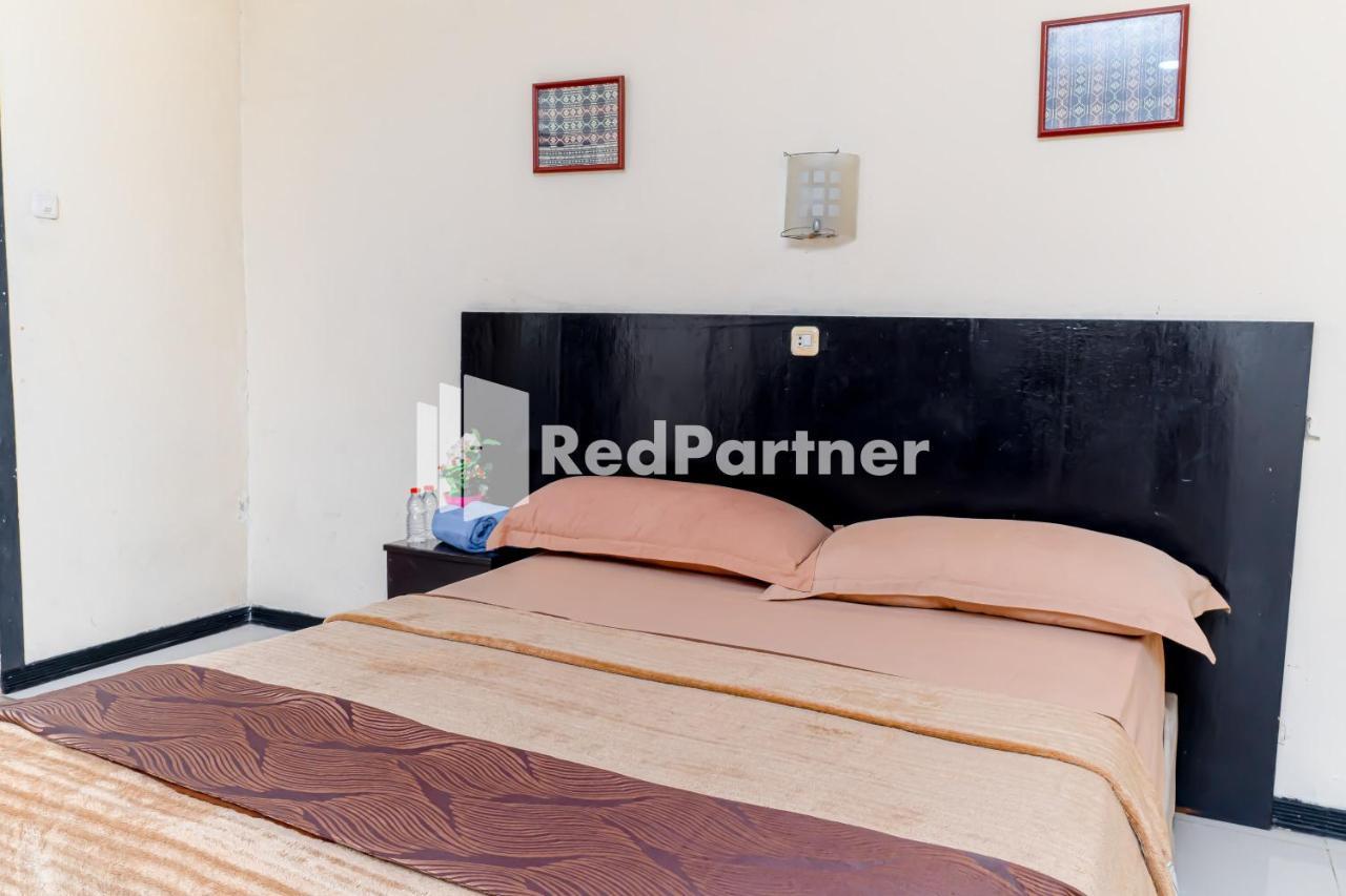 Cherry Pink Hotel Medan Mitra Reddoorz المظهر الخارجي الصورة